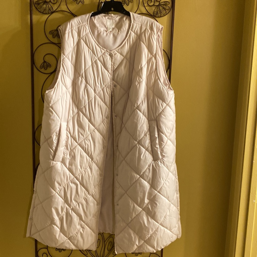 H&M Women Sleeveless Quilt Coat Size XXL
